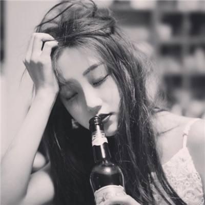 好看的冷酷女生头像