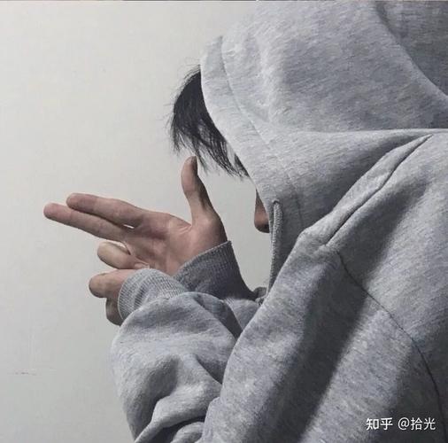 女生一看就心动的男生头像