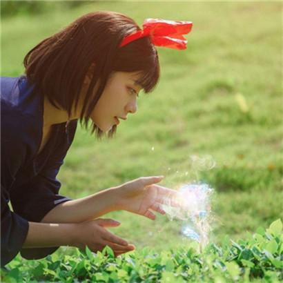 女生头像唯美森系